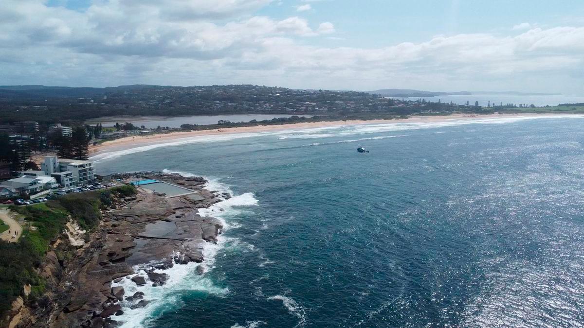 A drone view of Long Reef Beach, following an incident where a surfer died after being attacked by a large shark, in Dee Why near Sydney, Australia September 6, 2025 in this screen grab obtained from social media video. - Robert Joodat/Instagram @ramin3m/via REUTERS