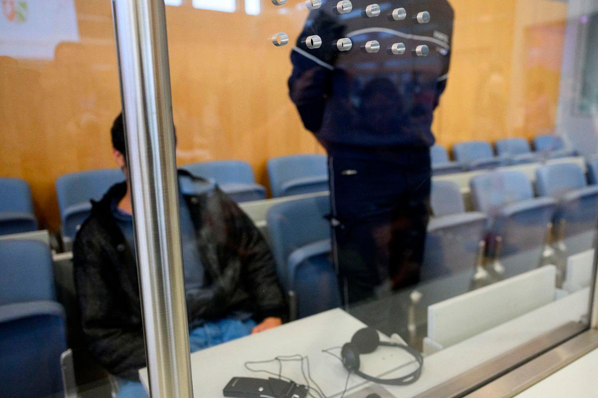 Issa Al Hasan, a Syrian national later convicted of stabbing three people at a festival in the German city of Solingen in 2024, waits for his verdict in a courtroom in Duesseldorf, Germany September 10, 2025. - REUTERS/Jana Rodenbusch