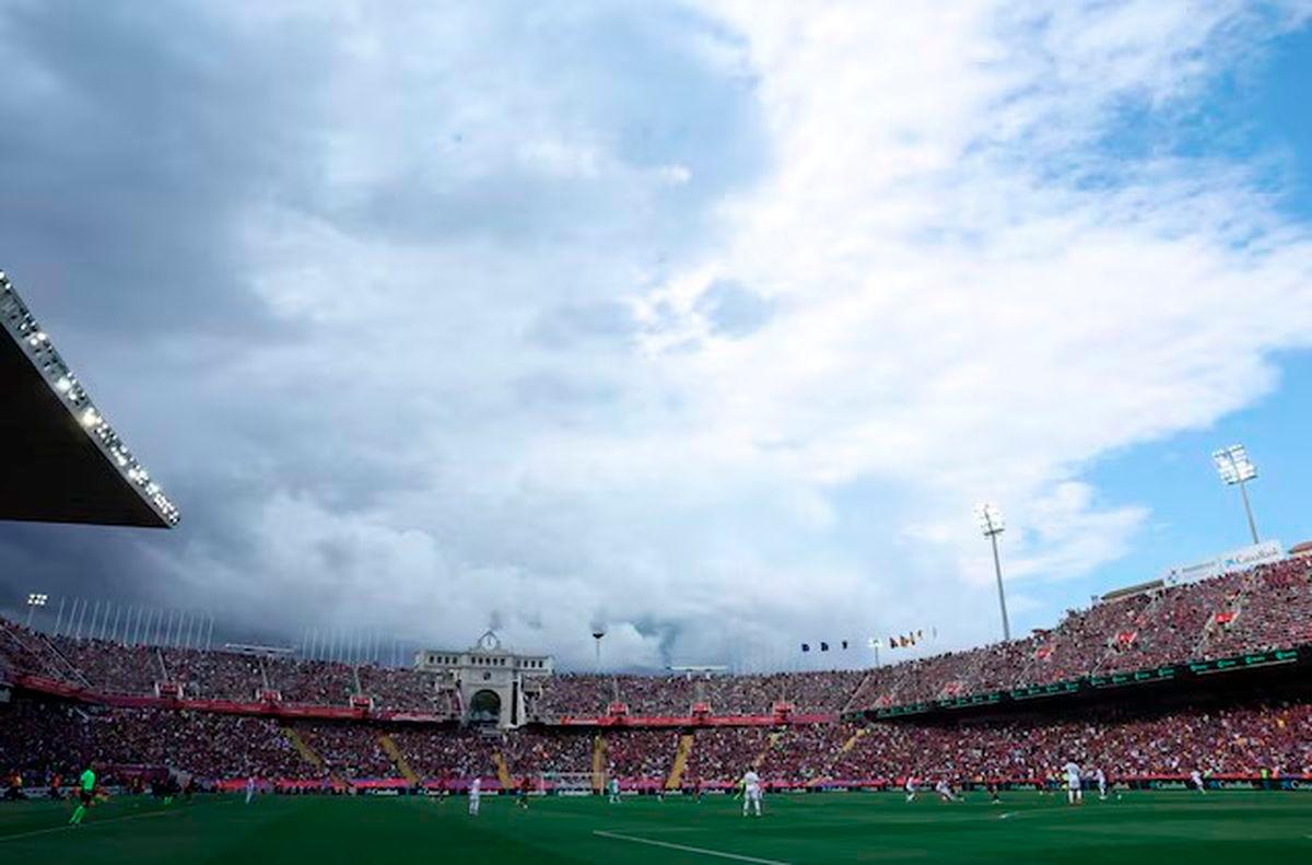 Soccer Football - LaLiga - FC Barcelona v Real Madrid - Estadi Olimpic Lluis Companys, Barcelona, Spain - May 11, 2025 General view inside the stadium during the match. - REUTERS