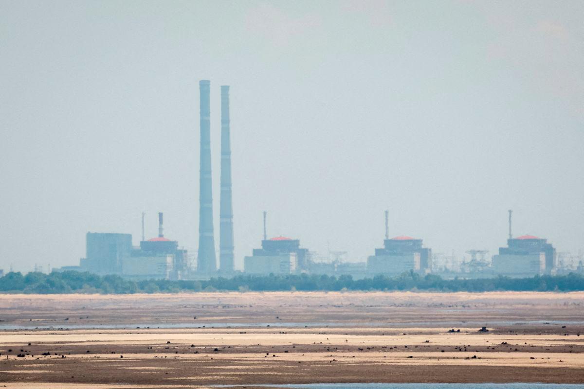 A view shows Zaporizhzhia Nuclear Power Plant from the bank of Kakhovka Reservoir near the town of Nikopol after the Nova Kakhovka dam breached, amid Russia's attack on Ukraine, in Dnipropetrovsk region, Ukraine June 16, 2023. - REUTERSPIX