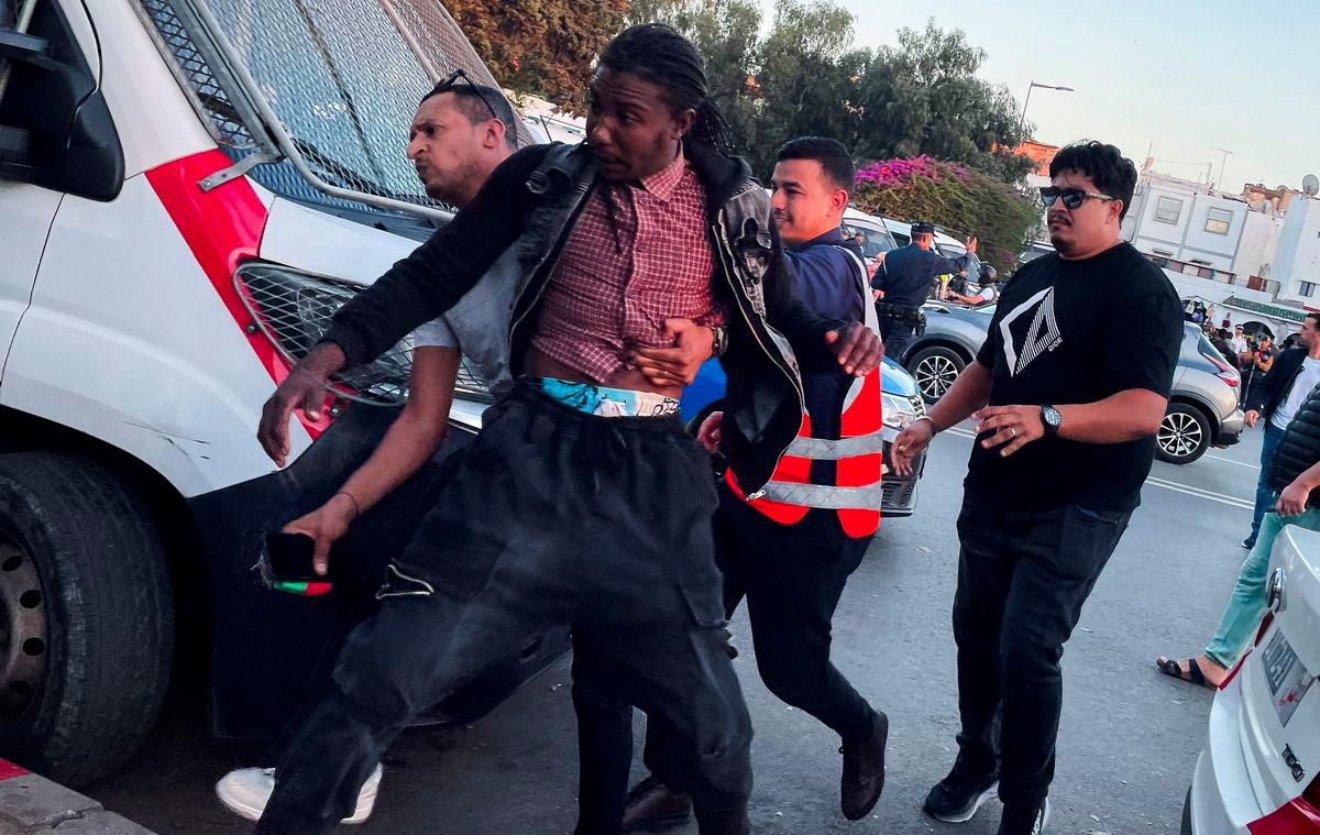 Law enforcement officers detain a protester as the country experiences the fourth consecutive day of youth-led demonstrations demanding better education and healthcare, in Rabat, Morocco, September 30, 2025. - REUTERSPIX