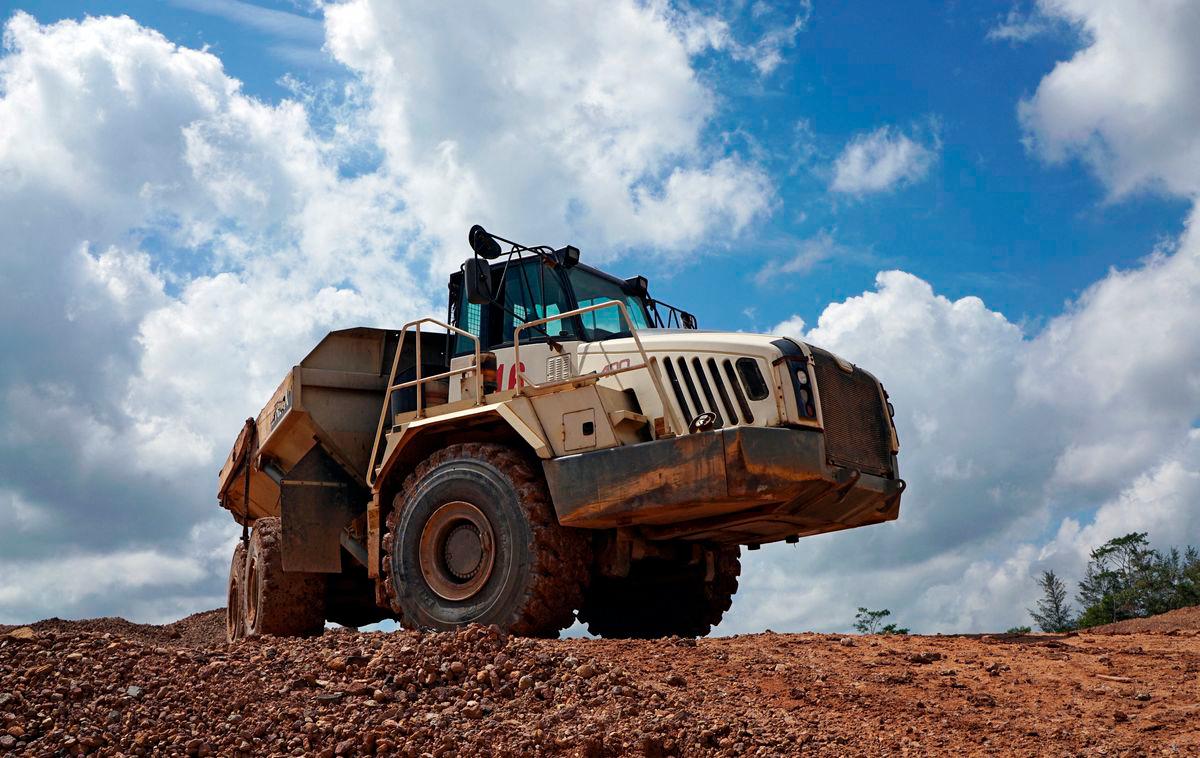For visual purposes only: FILE PHOTO: A truck passes through a tin mining area of Indonesia’s PT Timah in Pemali, Bangka island, Indonesia, July 25, 2019. REUTERS/Fransiska Nangoy/File Photo