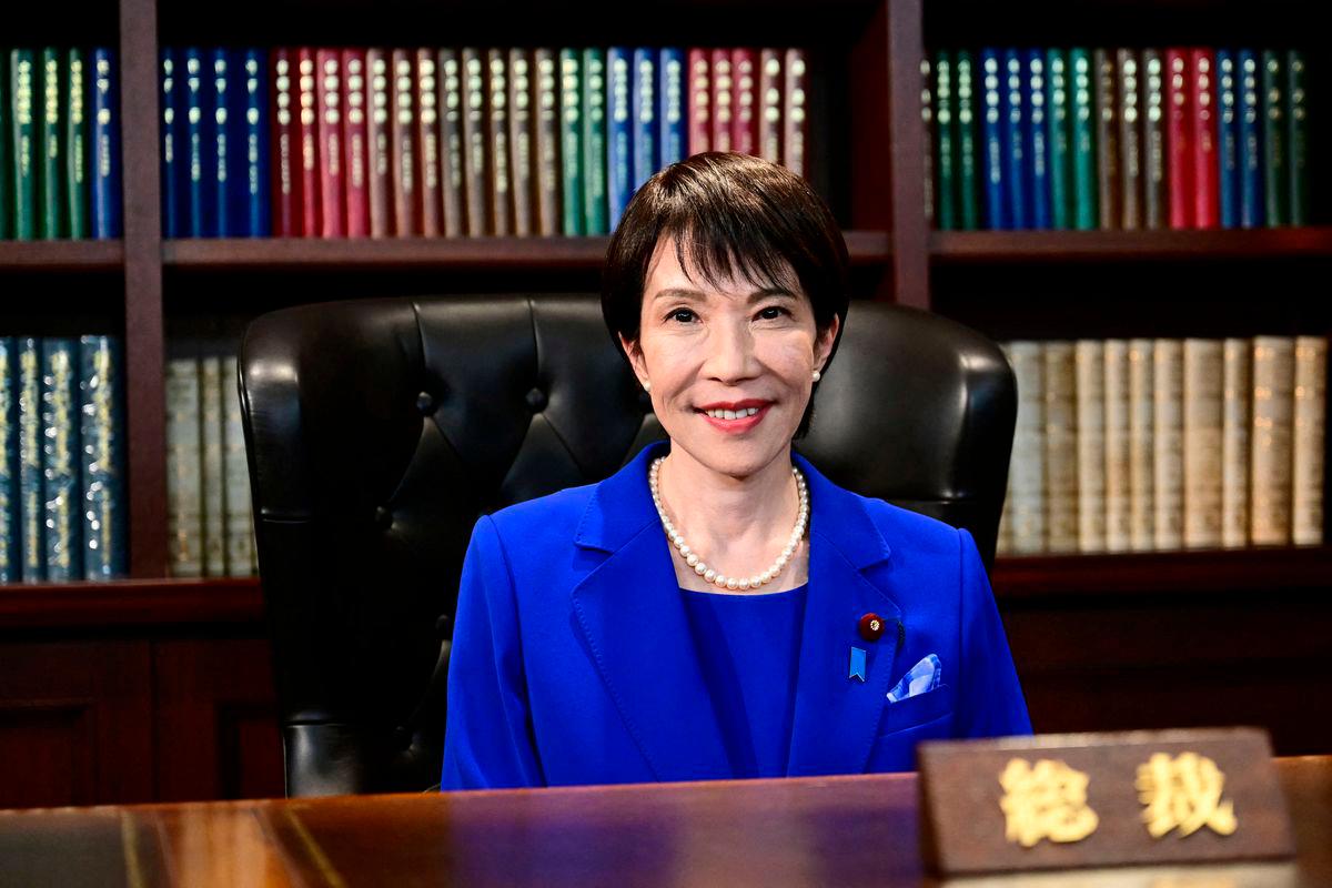 Sanae Takaichi, the newly elected leader of Japan’s ruling Liberal Democratic Party (LDP), poses in the party leader’s office after the LDP leadership election in Tokyo, Japan, October 4, 2025. Yuichi Yamazaki/Pool via REUTERS