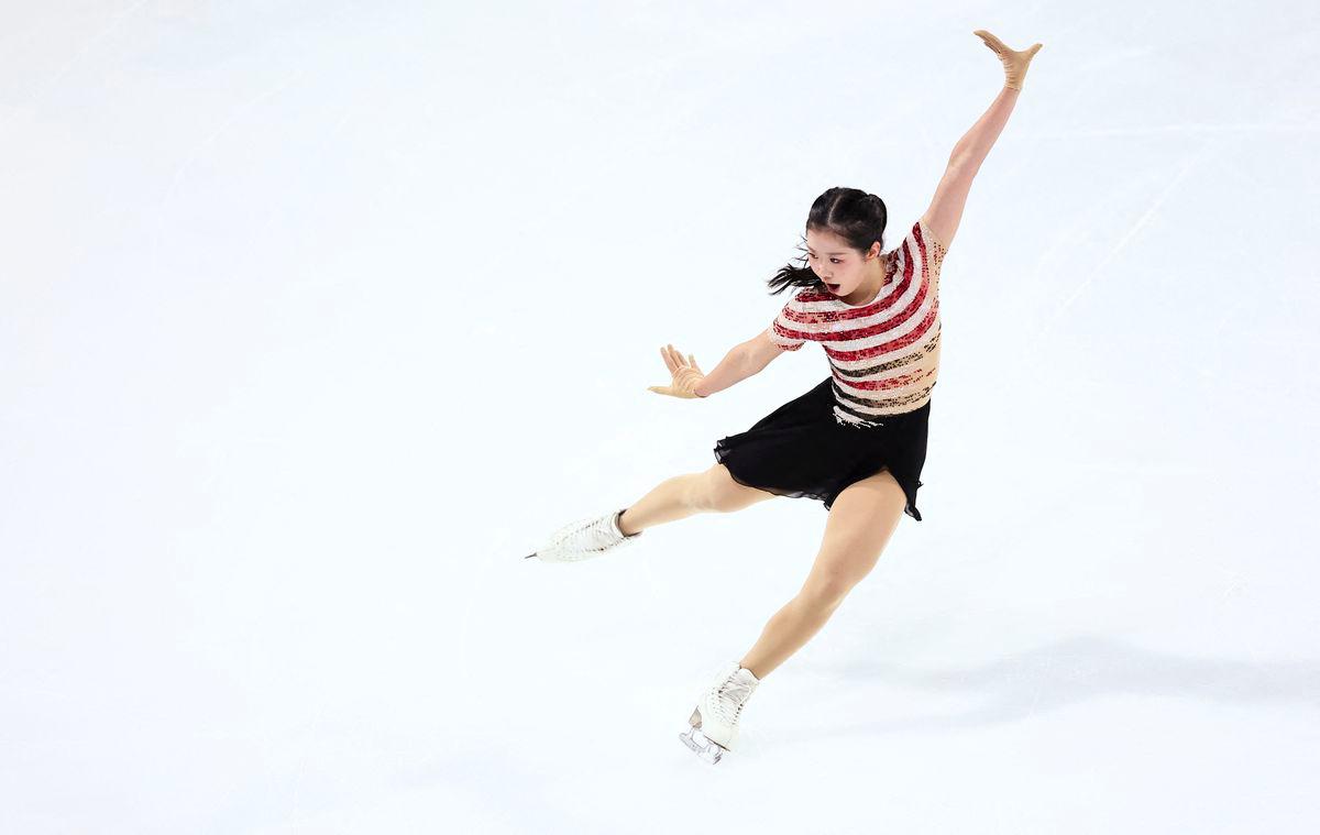 Figure Skating - ISU Grand Prix of Figure Skating - Grand Prix de France - Angers IceParc, Angers, France - October 17, 2025Japan's Ami Nakai performs during the Women's Short Program - REUTERSPIX