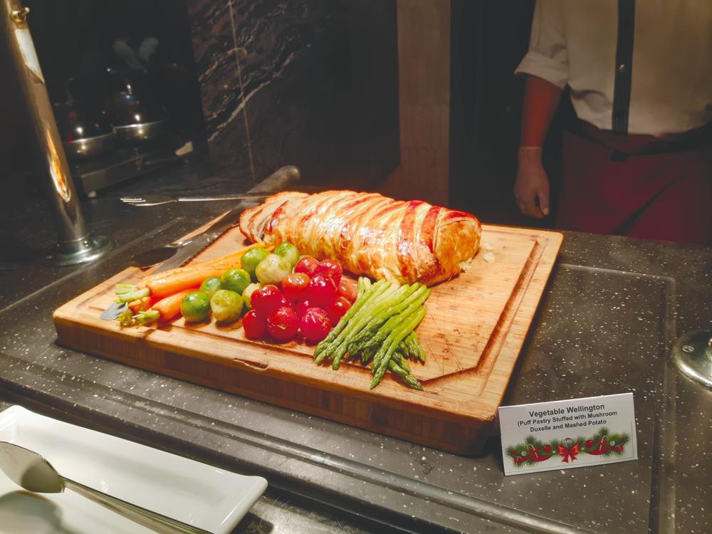 The delicious Vegetable Wellington was a favourite during the dinner. – S. Tamarai/ theSun $!The delicious Vegetable Wellington was a favourite during the dinner. – S. Tamarai/ theSun
