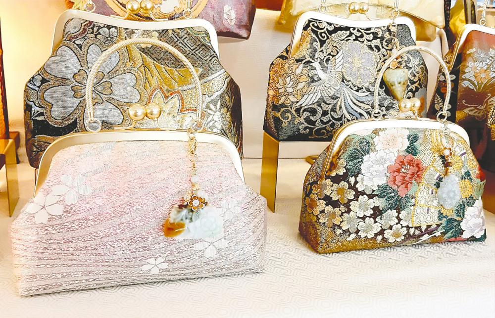 $!Some of Ong’s latest designs feature floral motifs. – SOPHIA by Shirley