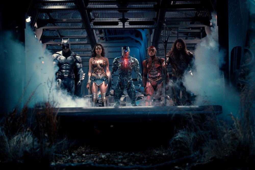 Zack Snyder’s Justice League premieres today! Check out the new trailer, keyart and stills