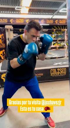 Mexican Boxer Julio Cesar Chavez Jr trains boxing in Hermosillo, Sonora, Mexico, August 25, 2025 in this screen grab taken from a video. Coliseo Boxing Club by Gallo Estrada/via REUTERSPix