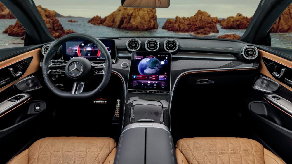 New Mercedes CLE Coupe Launched, Replaces C-Class And E-Class Coupe $!New Mercedes CLE Coupe Launched, Replaces C-Class And E-Class Coupe