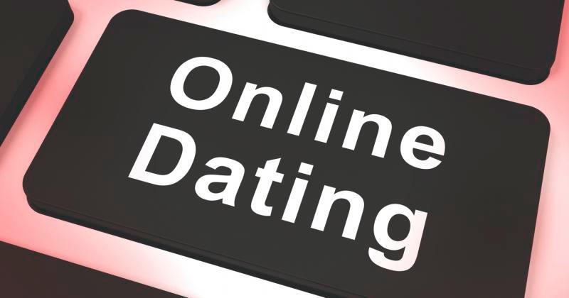 Figure out your motives for online dating and be honest about them. – 123RF