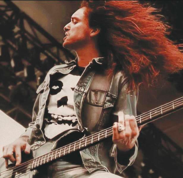 $!The death of Burton left a big impact on Metallica’s journey as well as the entire metal world. – FACEBOOK