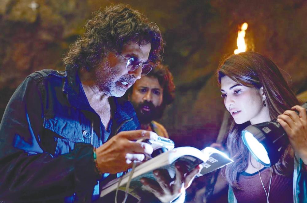 Akshay, Satya and Jacqueline encounter many twist and turns in their quest to find Ravana’s ruined palace