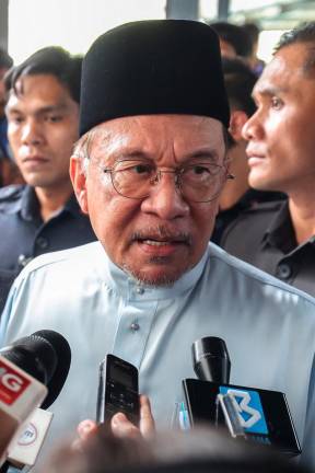 - fotoBERNAMA