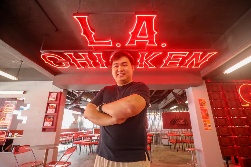 L.A. Chicken the brainchild of owner Lee Henyi specialises in serving boneless chicken.