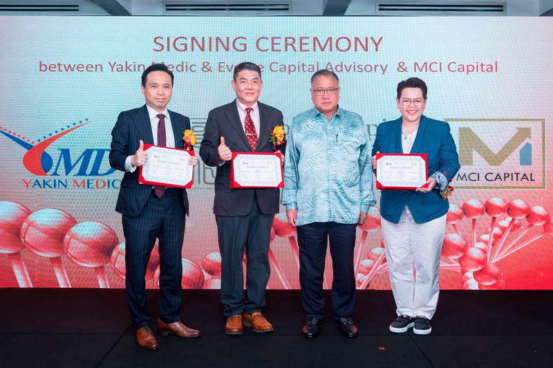 $!From left to right: Mr. Jerry Chua - Managing Partner &amp; Chief Executive Officer of Evolve Capital Advisory, Mr. Patrick Tan - Founder of Yakin Medic Sdn Bhd, YB Dato’ Sri Tiong King Sing - Minister of Tourism, Art and Culture, Ms. Cannis Chan - Chairman of MCI Capital, Official signing ceremony for the Yakin Medic Pre-IPO Singapore Exchange Engagement Agreement