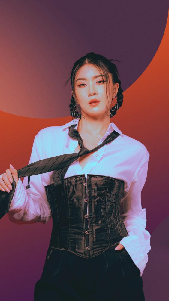 Tan often plays police officers in local movies and dramas. — PIC COURTESY OF XENO ENTERTAINMENT $!Tan often plays police officers in local movies and dramas. — PIC COURTESY OF XENO ENTERTAINMENT