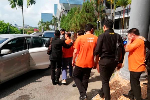 Ex-CEO, deputy CEO of Malacca govt’s subsidiary remanded