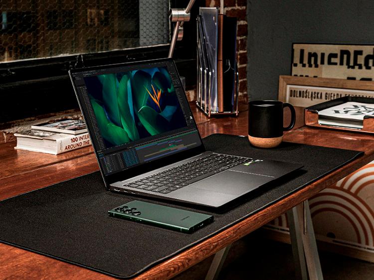 $!Slimmest laptops face off