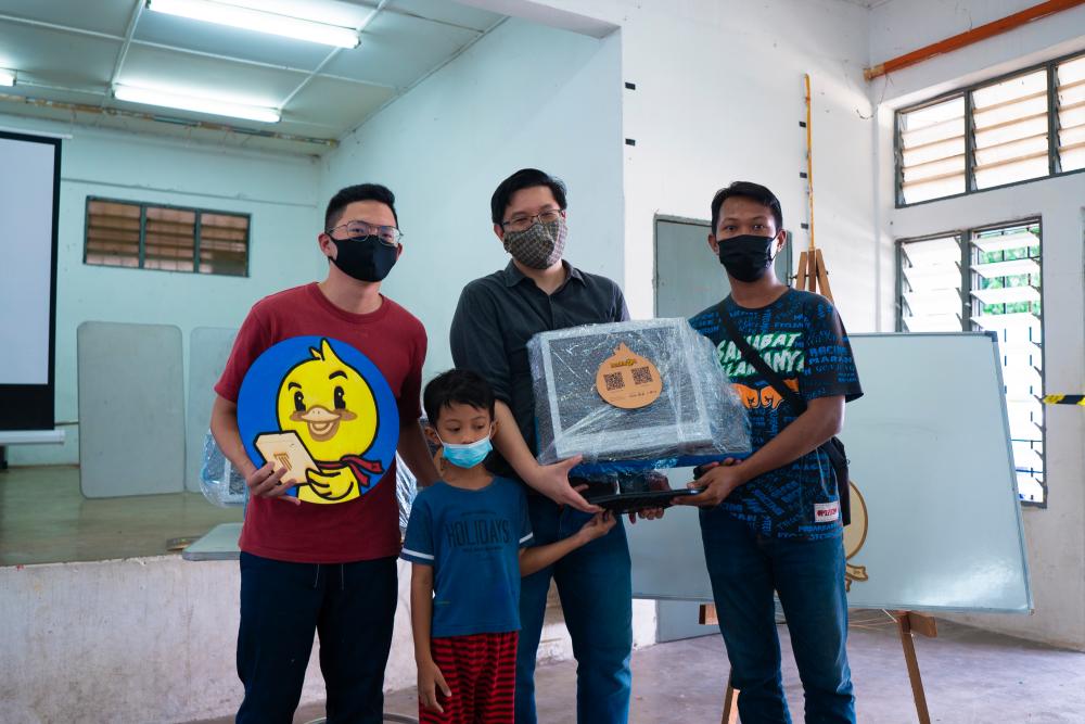 $!30 DuckiePi units were donated to the PPR Lembah Subang community