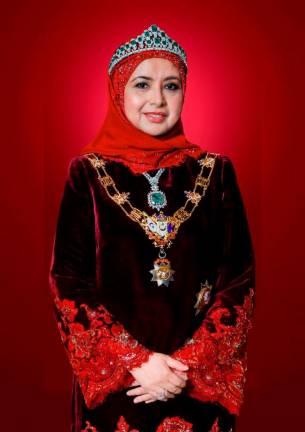 Raja Permaisuri Aong Raja Zarith - BERNAMA