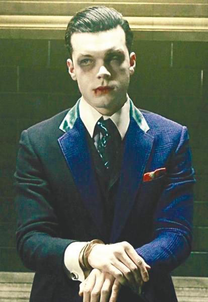 He slowly embraces his darker side. – DIGITAL SPY $!He slowly embraces his darker side. – DIGITAL SPY