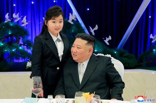 Pix credit: North Korean leader Kim Jong Unand his daughter, Kim Ju Ae/ONE News FB