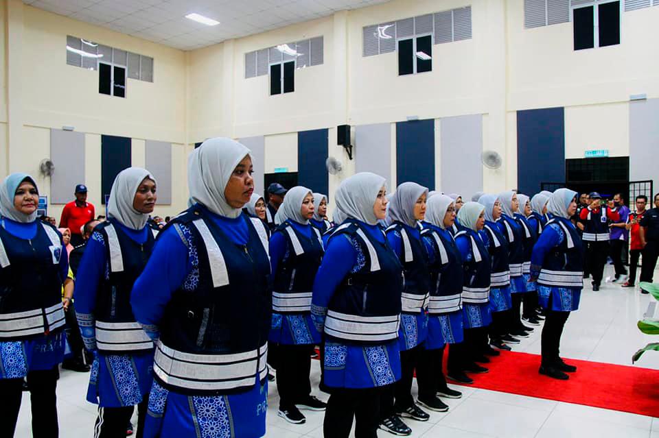 Majlis perjumpaan Ketua Polis Melaka bersama Kawasan Rukun Tetangga (KRT) &amp; Skim Rondaan Sukarela (SRS) Daerah Melaka Tengah