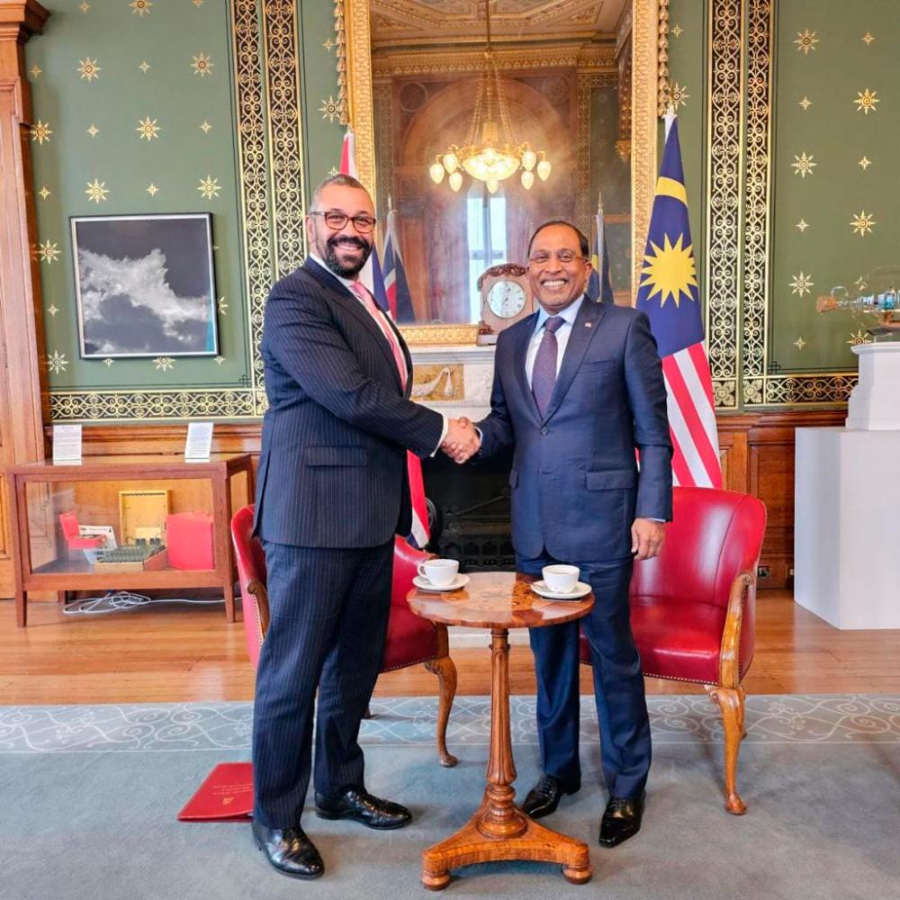 Foreign Minister Datuk Seri Dr Zambry Abdul Kadir (right), who is currently on a working visit to the UK, said this matter was discussed during his meeting with the United Kingdom’s Foreign, Commonwealth and Development Affairs Secretary, James Cleverly (left). Pix credit: Facebook/Zambry Abd. Kadir