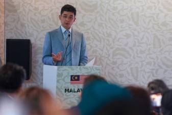 Tengku Hassanal unveils Pahang NetZero 2030 Campaign at COP28
