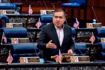 LRT3 expected to launch year-end, Loke confirms
