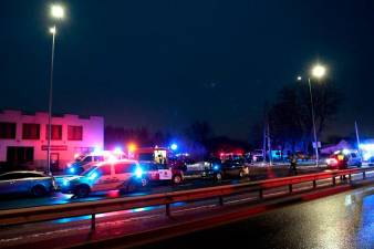 1 killed in cargo plane crash near Vilnius Airport
