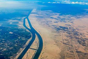 Egypt tests new extension of the Suez Canal