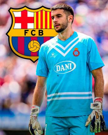 Goalkeeper Garcia joins Barca from local rivals Espanyol