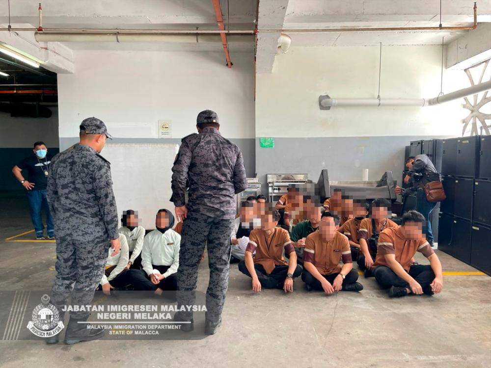 Ihsan gambar: Jabatan Imigresen Negeri Melaka FB