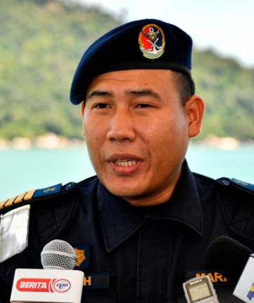 Tawau Maritime Zone director, Maritime Captain Shahrizan Raman. - BERNAMAPIX
