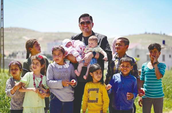 Muhamad Akmal during a leadership role in Malacca’s National Service Brigade for a humanitarian mission to help earthquake disaster victims in Turkiye and Syria.