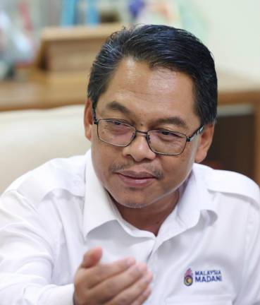 Pengerusi Majlis Pimpinan Negeri PKR Sabah Datuk Mustapha Sakmud. - fotoBERNAMA