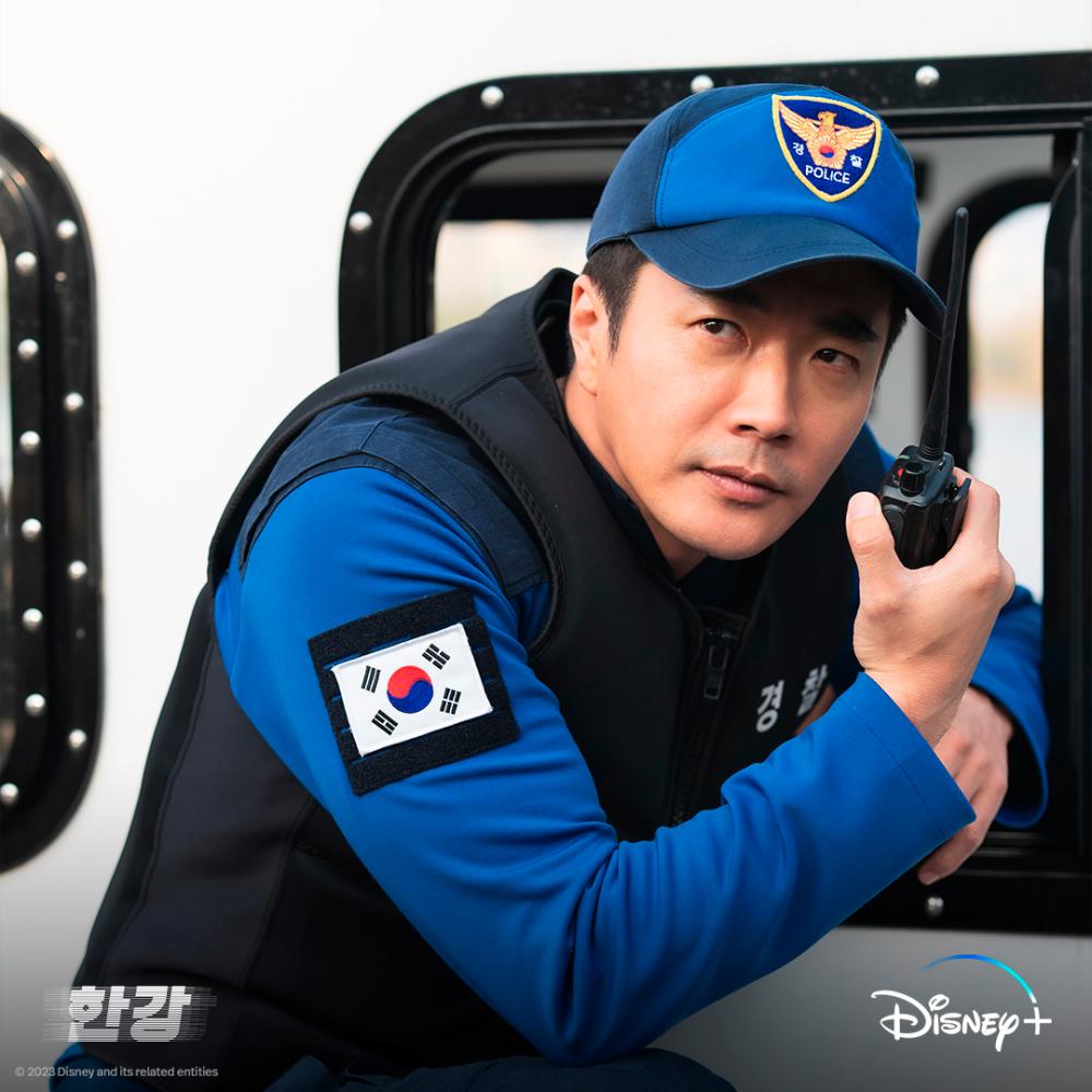 $!Sang Woo plays the role of Han Dujin.