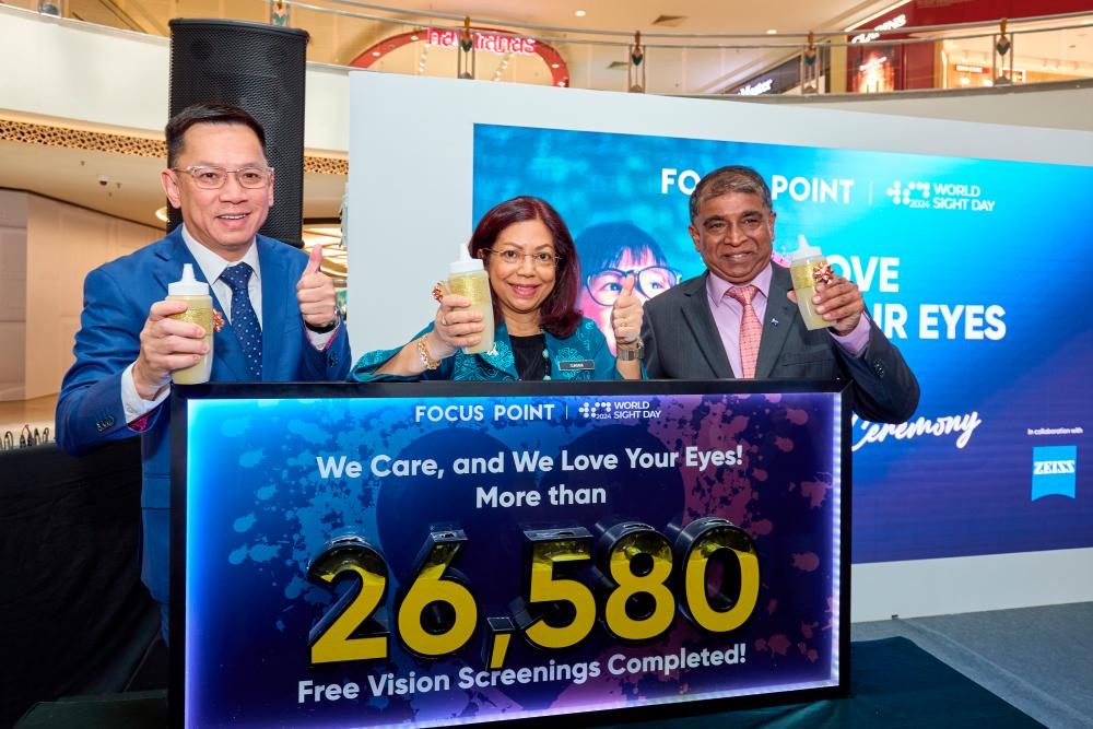 $!From left: Focus Point president and CEO Datuk Liaw Choon Liang, Ministry of Health secretary-general Datuk Seri Suriani Ahmad and South East Asia ZEISS Group managing director Ven Raman during the launch of Focus Point’s World Sight Day 2024 campaign at the Mid Valley Megamall shopping centre.