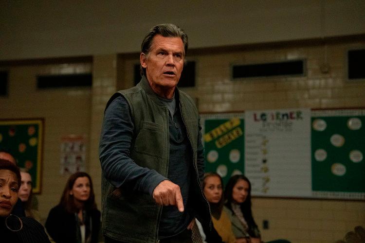 Brolin plays Archer Graff, the father of one of the missing children. $!Brolin plays Archer Graff, the father of one of the missing children.