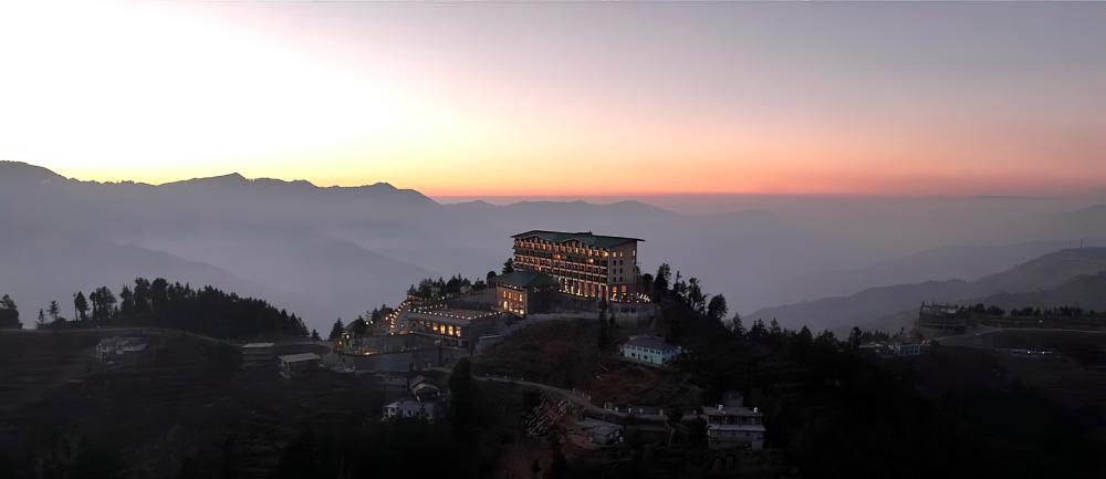 $!DusitD2 Fagu is nestled in the majestic Himalayas.