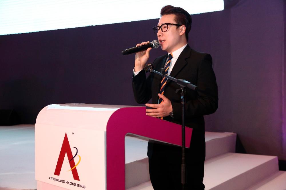 Jentzen is one of the few Malaysian TV presenters who can host proficiently in English, Mandarin, Cantonese and Hokkien. – PICTURE COURTESY OF ASTRO