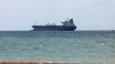 Syria exports first crude oil shipment in 14 years after sanctions lifted