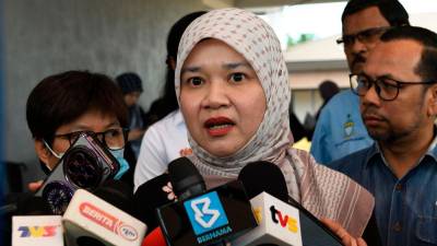 Education minister vows full responsibility for school safety reforms