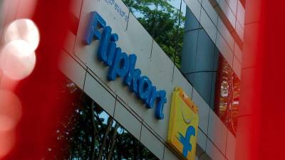 India raids offices of sellers using Amazon, Flipkart platforms, sources say