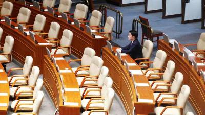 South Korea president appears set to survive impeachment vote