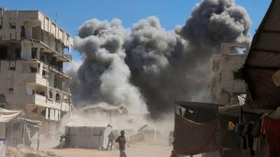 Israel intensifies Gaza City bombing as Rubio arrives