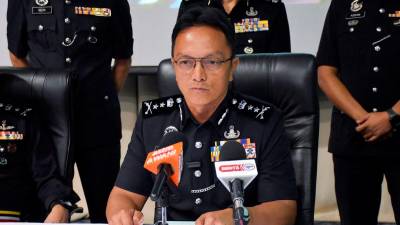 Polis rampas kayu gaharu bernilai RM106 juta di Melaka