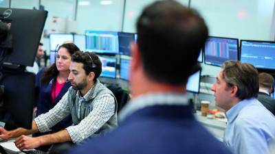 US stocks rebound as investors brush off Middle East tensions