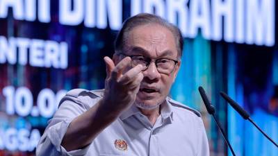 Isu kasino: Ambil tindakan undang-undang terhadap individu sebar fitnah – PM Anwar
